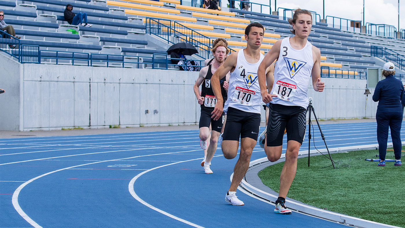 Photography by Mark Campbell of Digital Media picture of men running